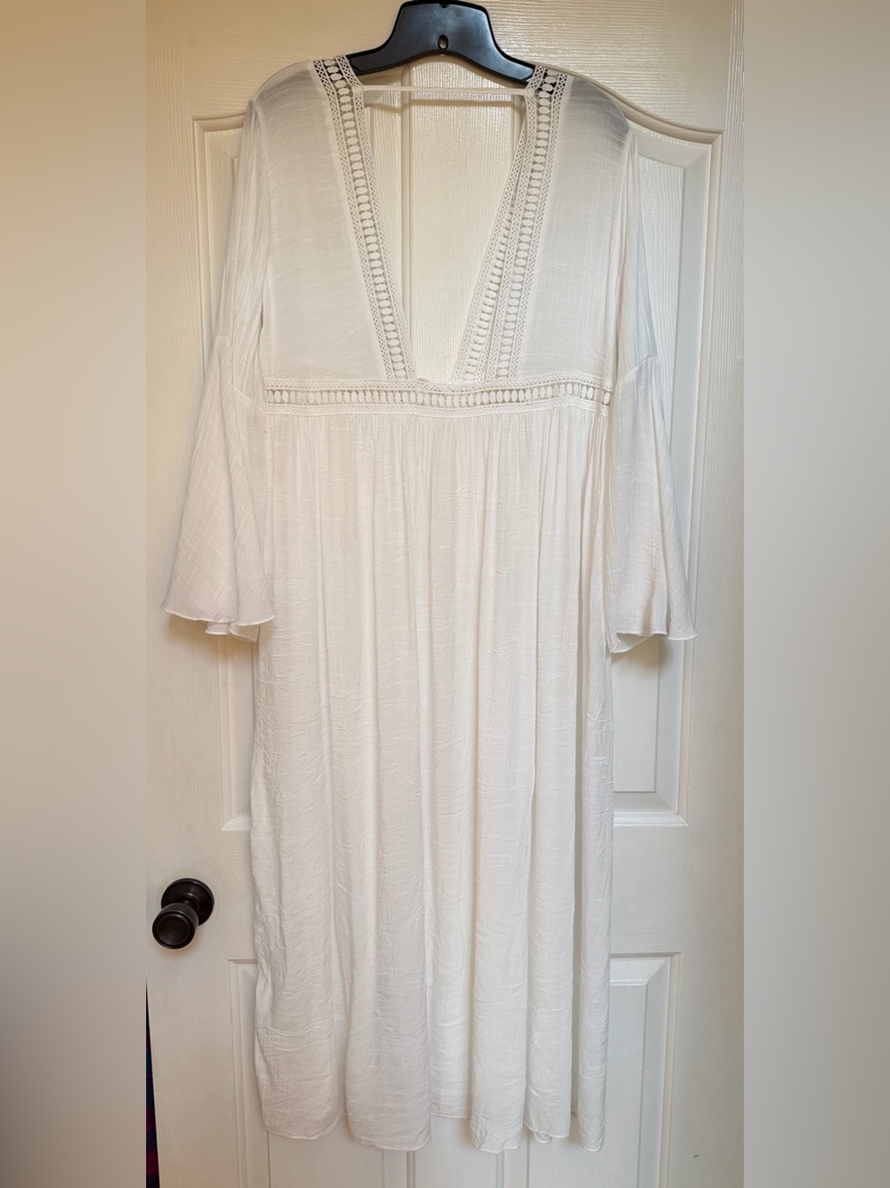Cupshe Cream Crochet Trim Maxi Cover Up Bell Sleeve Boho Beach Swimwear OS - Picture 8 of 16